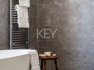 Villa for sale in Selwo, Estepona