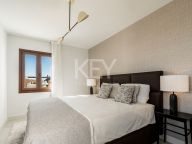 Villa for sale in Selwo, Estepona