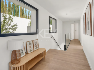 Villa for sale in Artola, Marbella East