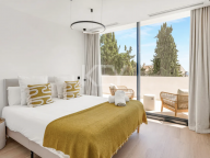 Villa for sale in Artola, Marbella East