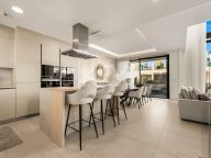 Semi Detached House for sale in Rio Real, Marbella East