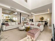 Semi Detached House for sale in Rio Real, Marbella East