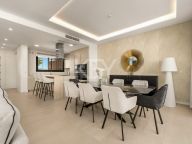 Semi Detached House for sale in Rio Real, Marbella East