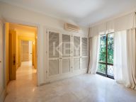 Villa for sale in Los Monteros, Marbella East