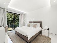 Apartment for sale in New Golden Mile, Estepona