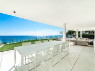 Apartment for sale in New Golden Mile, Estepona