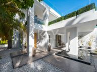 Semi Detached Villa for sale in Puente Romano, Marbella Golden Mile