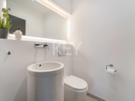 Villa for sale in Andalucia Alta, Nueva Andalucia