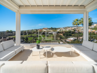 Villa for sale in Andalucia Alta, Nueva Andalucia