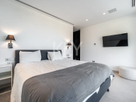 Villa for sale in Andalucia Alta, Nueva Andalucia