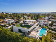 Villa en venta en Andalucia Alta, Nueva Andalucia