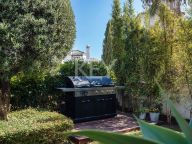 Villa for sale in Estepona