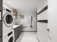 Villa for sale in Estepona