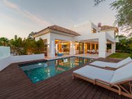 Villa for sale in Linda Vista Baja, San Pedro de Alcantara