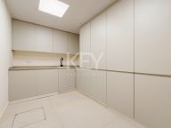 Villa for sale in Linda Vista Baja, San Pedro de Alcantara