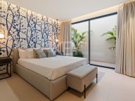 Villa for sale in Linda Vista Baja, San Pedro de Alcantara