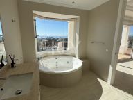 Villa for sale in Los Flamingos Golf, Benahavis