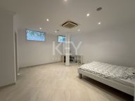 Villa for sale in Los Flamingos Golf, Benahavis