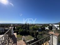 Villa for sale in Los Flamingos Golf, Benahavis