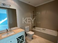 Villa for sale in Los Flamingos Golf, Benahavis