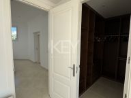 Villa for sale in Los Flamingos Golf, Benahavis