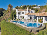 Villa for sale in Monte Mayor, Benahavis