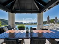 Villa for sale in Monte Mayor, Benahavis