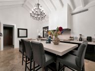 Villa for sale in Monte Mayor, Benahavis