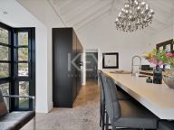 Villa for sale in Monte Mayor, Benahavis