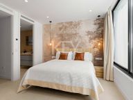 Villa for sale in Nueva Andalucia