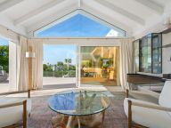 Villa en venta en Benahavis