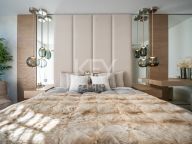 Villa for sale in Estepona