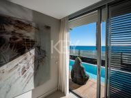 Villa for sale in Estepona