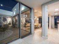 Villa for sale in Estepona