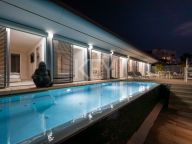 Villa for sale in Estepona