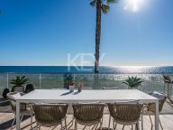 Villa for sale in Estepona