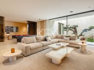 Villa for sale in El Madroñal, Benahavis