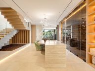 Villa for sale in El Madroñal, Benahavis