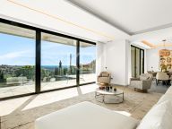 Villa for sale in Los Flamingos, Benahavis