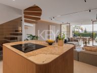 Town House for sale in Aloha, Nueva Andalucia