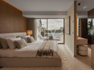 Town House for sale in Aloha, Nueva Andalucia