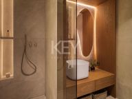 Town House for sale in Aloha, Nueva Andalucia