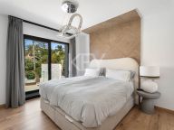 Villa for sale in Elviria, Marbella East