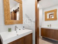 Villa for sale in Elviria, Marbella East