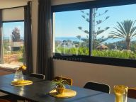 Villa for sale in Elviria, Marbella East