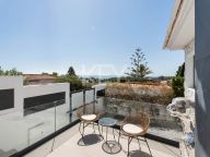 Villa for sale in Elviria, Marbella East