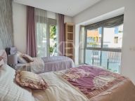 Adosado en alquiler en Vistas Marinas, Marbella Golden Mile