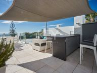 Adosado en alquiler en Vistas Marinas, Marbella Golden Mile