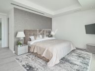 Adosado en alquiler en Vistas Marinas, Marbella Golden Mile