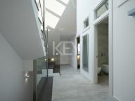 Adosado en alquiler en Vistas Marinas, Marbella Golden Mile